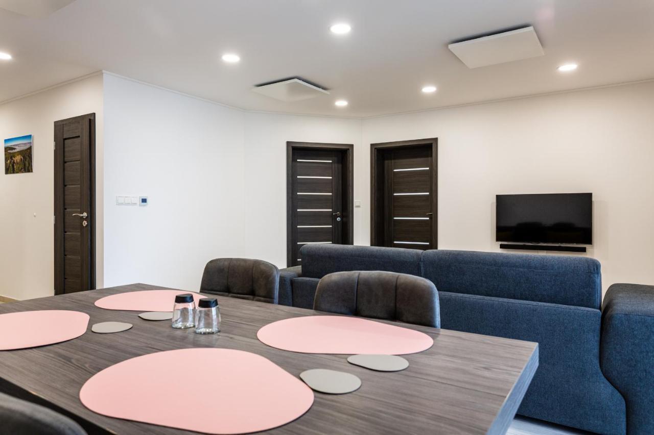 Loučná pod Klínovcem Apartmany Na Vyhledech מראה חיצוני תמונה